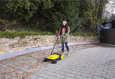 Karcher 1.766-360.0 S4 TWİN MANUEL SÜPÜRÜCÜ ÇALIŞMA - 7