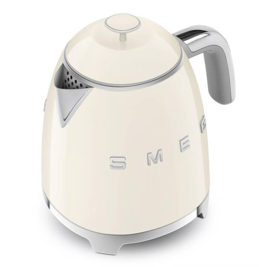 Smeg KLF05CREU 50's Style 0.8 Litre Krem Mini Kettle - 9